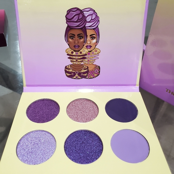 Juvia's Place The Violets Mini Eyeshadow Palette - Picture 2 of 3